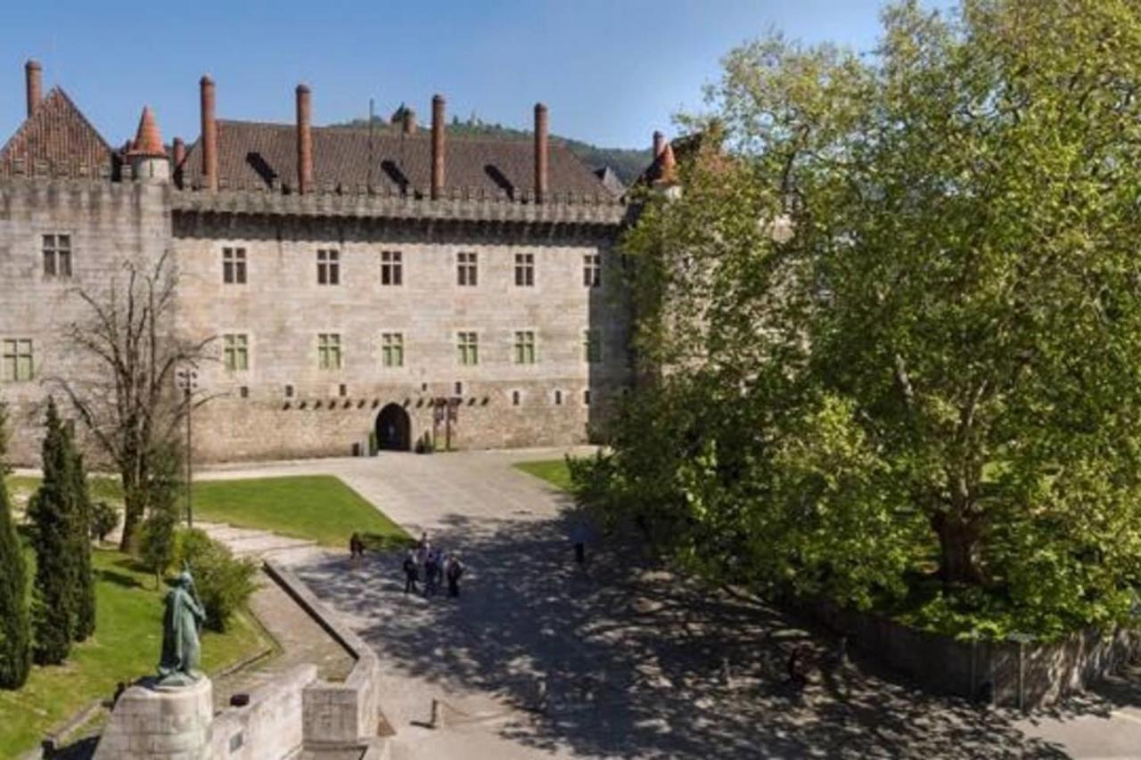 Guestready - Guimaraes Downtown Lägenhet Exteriör bild